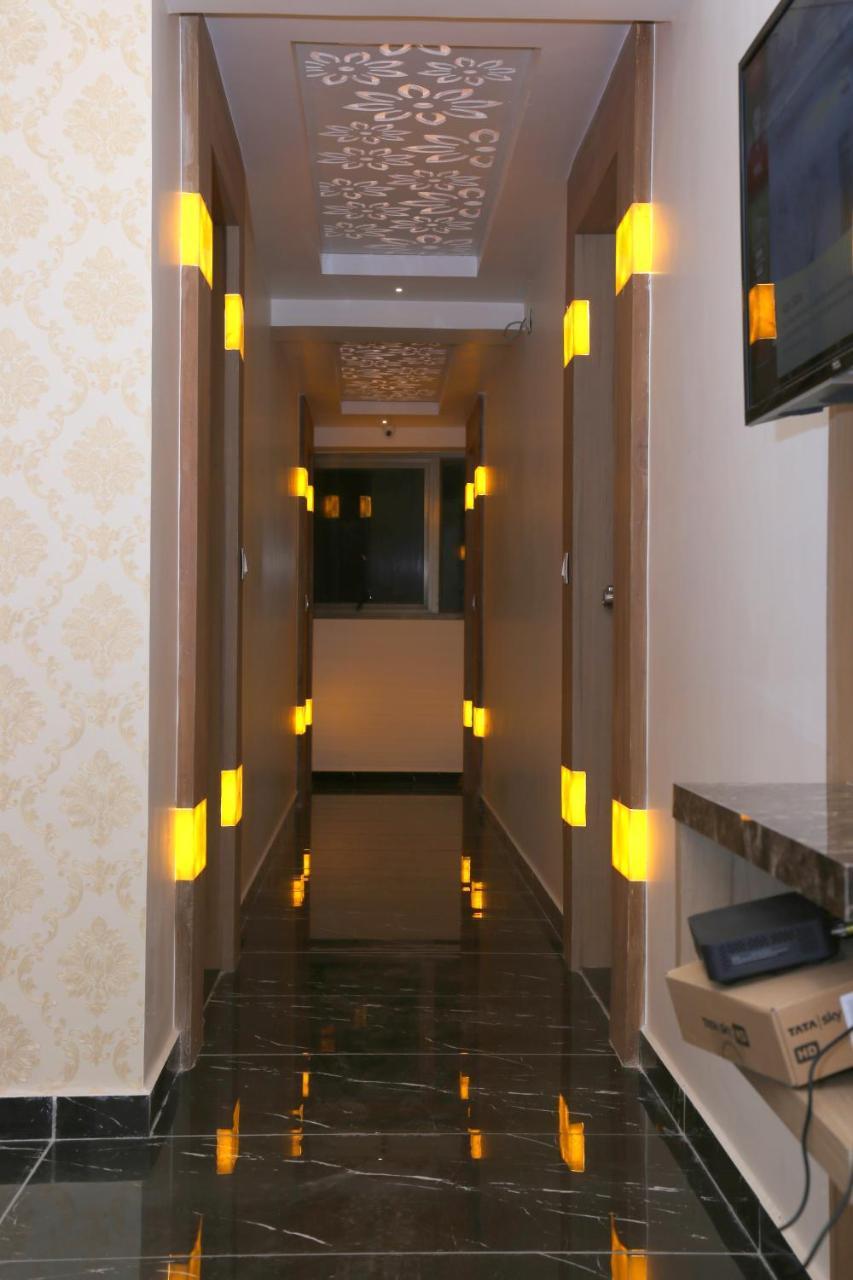 Hotel Royal King By Sky Stays Ahmedabad Esterno foto